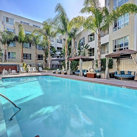Westwood Luxury Suites Los Angeles Extérieur photo