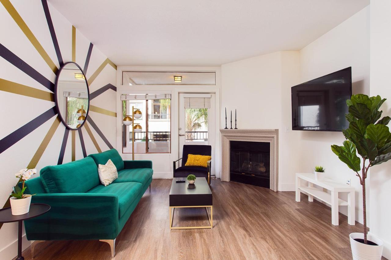Westwood Luxury Suites Los Angeles Extérieur photo
