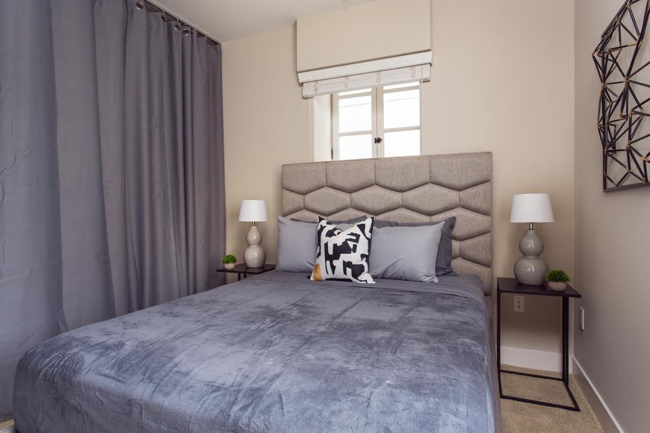 Westwood Luxury Suites Los Angeles Extérieur photo