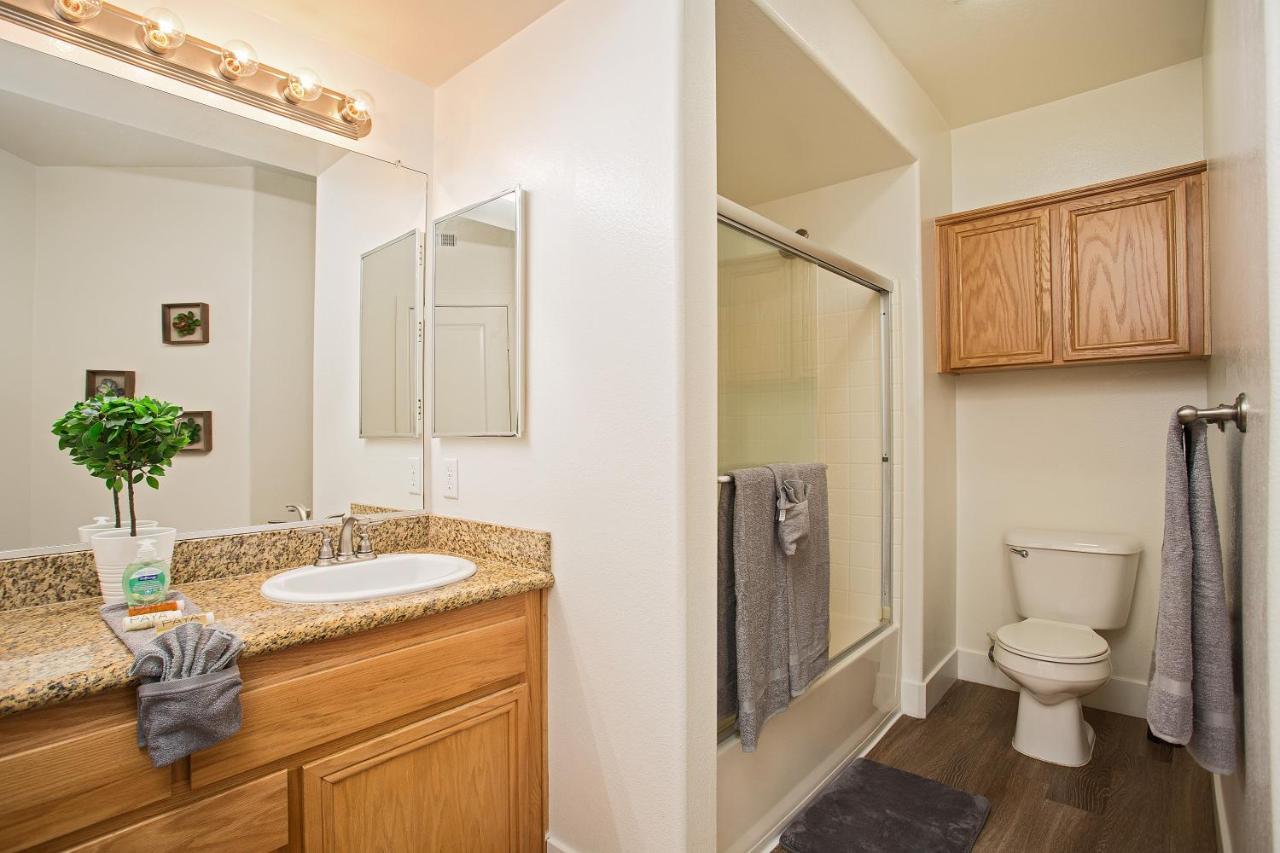 Westwood Luxury Suites Los Angeles Extérieur photo