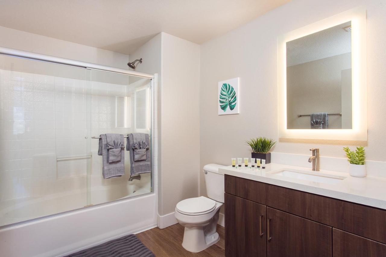 Westwood Luxury Suites Los Angeles Extérieur photo
